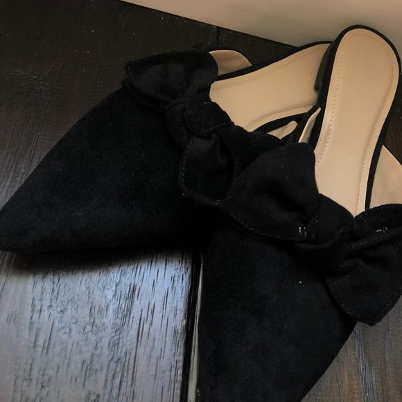 Black flats - Picture 1 of 1